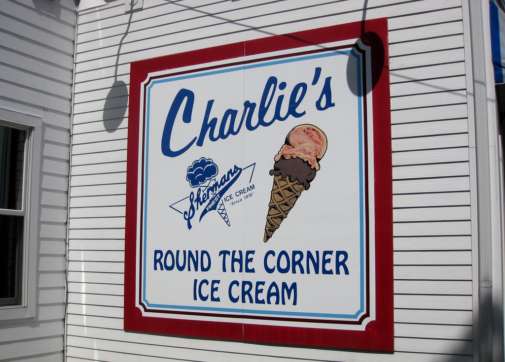 Charlie's Round the Corner