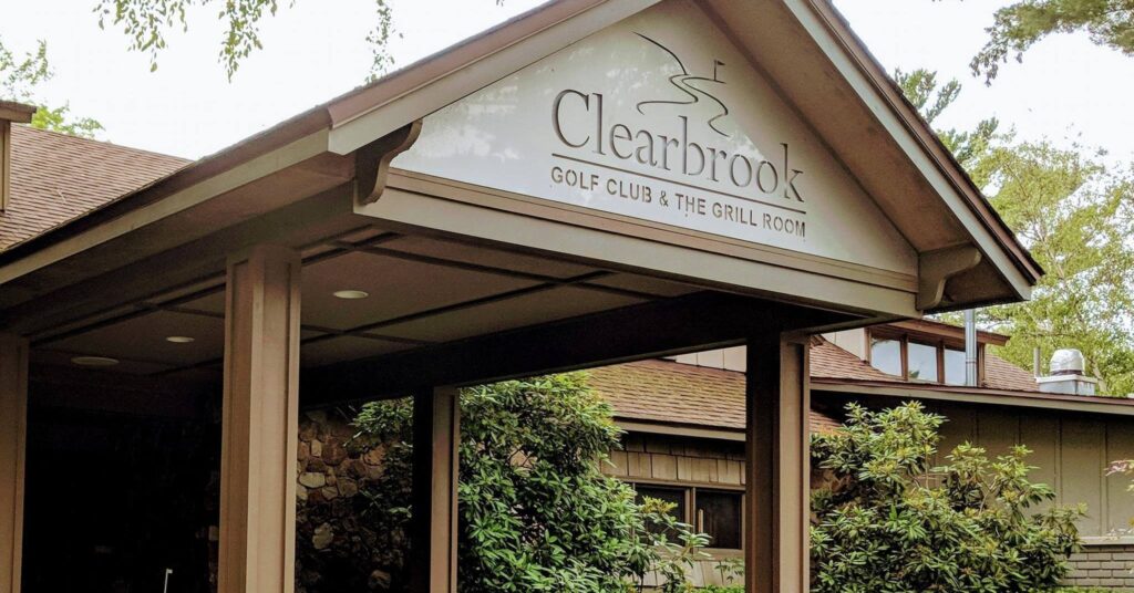 Clearbrook Restaurant - The Grill Room Saugatuck