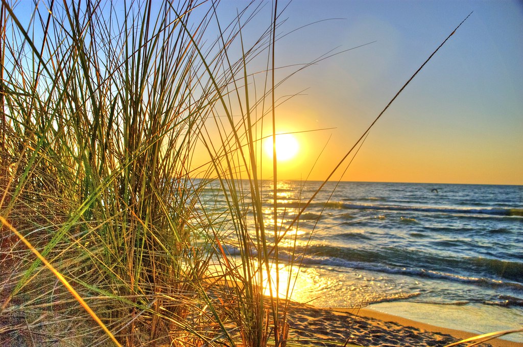 Is Saugatuck the Midwest’s Prettiest Fall Destination