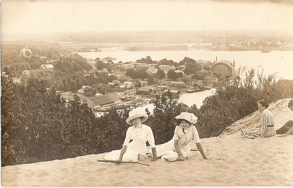 Mount Baldhead Summit Saugatuck