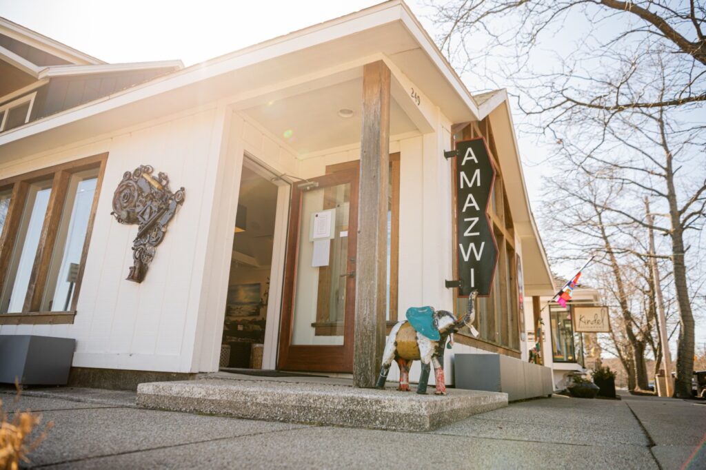 Amazwi Contemporary Art