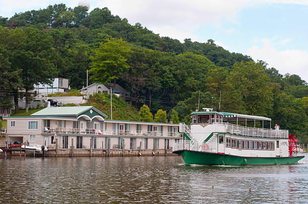 Star of Saugatuck