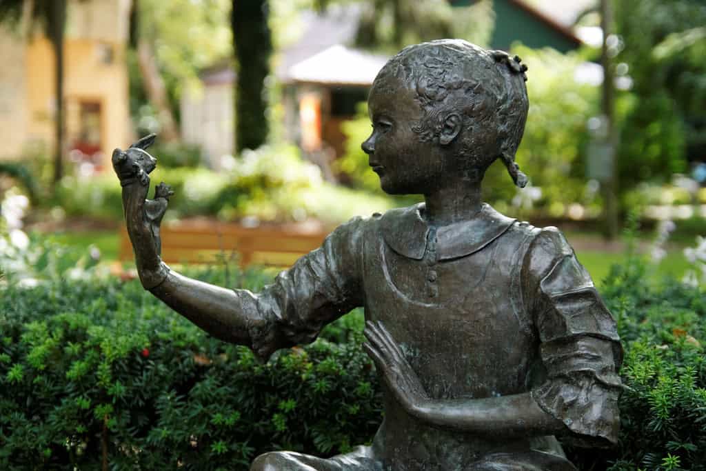 Art as the Heart of Saugatuck